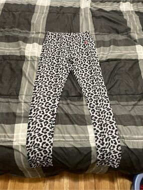 Girls' Black & White Leopard Print Leggings